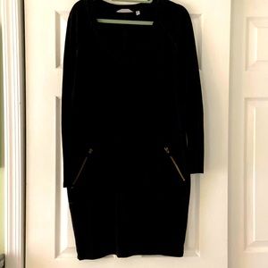 Sweatshirt weight jersey straight dress.